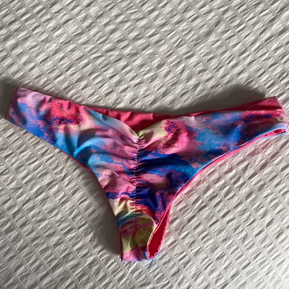 String Bikini set - Picture 6 of 9